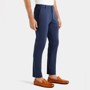 Rhone Commuter Slim Pant in Navy Size 32